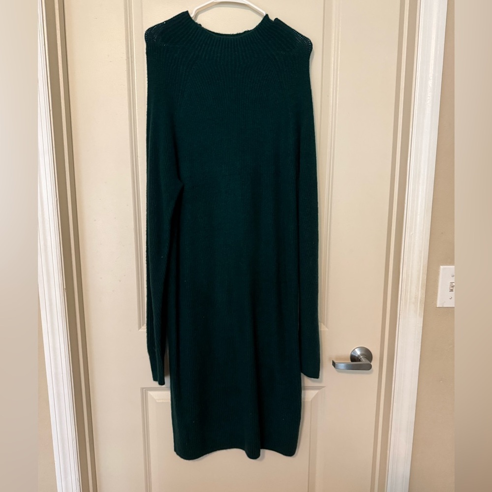 Green Knit Long Sleeve Dress
